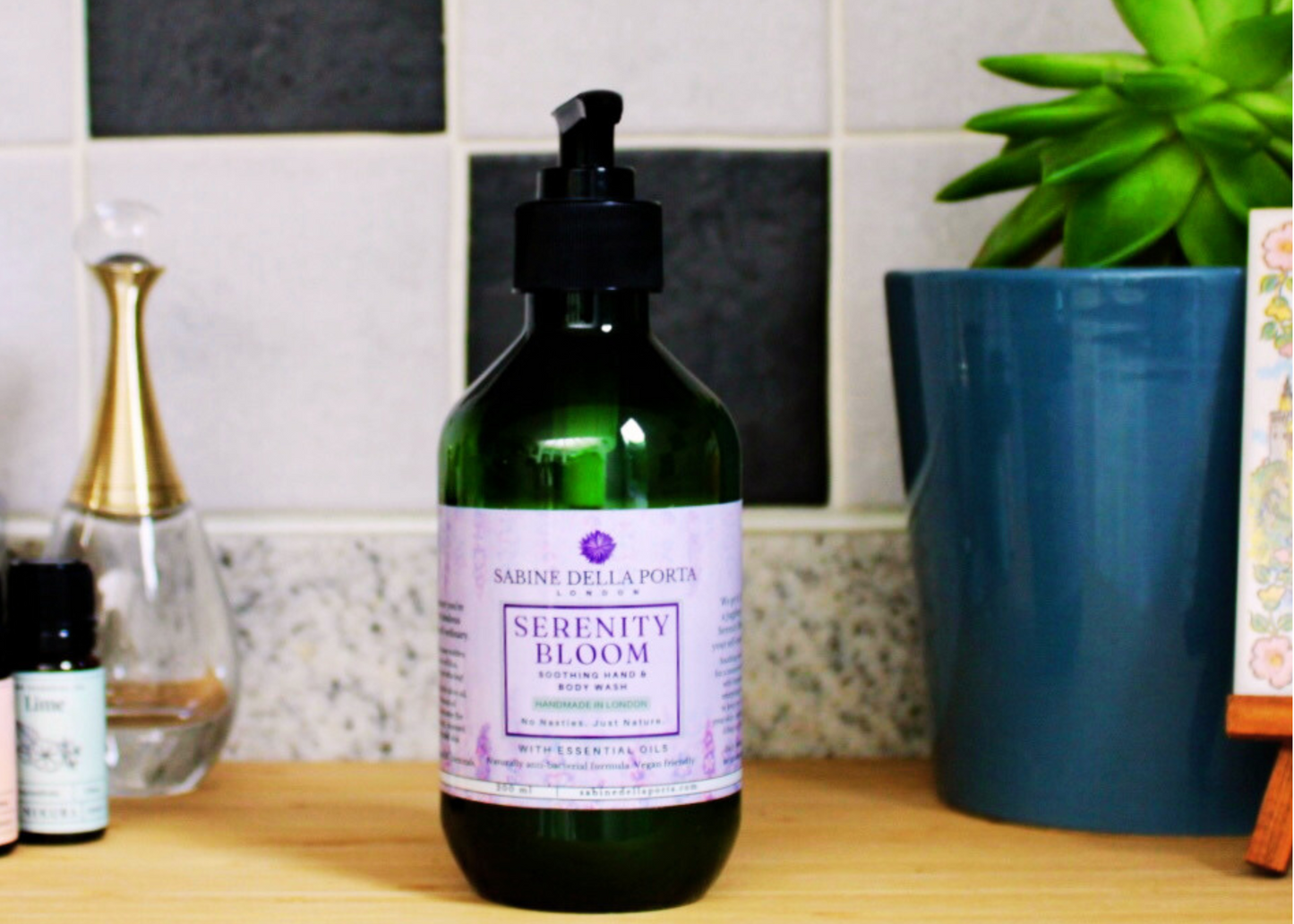 SERENITY BLOOM: SOOTHING FACE, HAND & BODY WASH